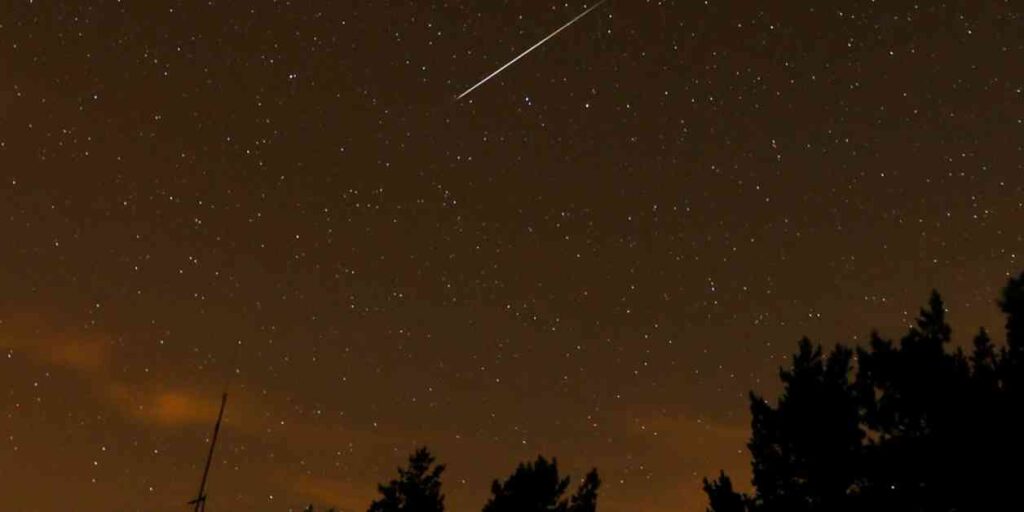 Best Ways to Watch the Perseids Meteor Shower A Complete Guide