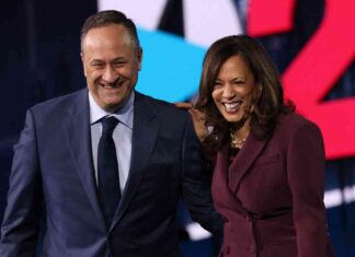 Emhoff Denies Slapping Ex-Girlfriend Outside Overseas Movie Event news-03102024-230344