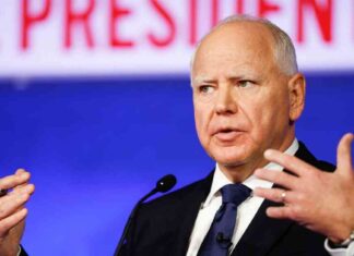 Elimination of Electoral College Urged by Tim Walz at California Fundraiser news-09102024-052232