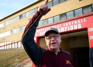 Russia Accused of Creating Deepfake Video Targeting Walz, US Officials Confirm news-22102024-200232