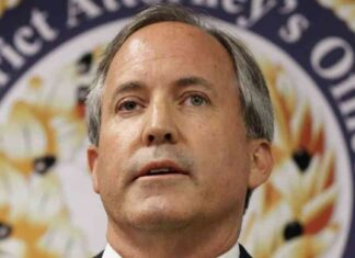 Texas Attorney General Files Lawsuit Against Biden-Harris Administration Over 450K ‘Potentially Ineligible’ Voters news-23102024-222053