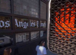 LA Times Union Urges Readers to Keep Subscriptions Amid Owner Criticism news-25102024-044228
