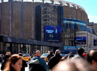 Trump Campaigns at Madison Square Garden: A Historic Venue for Election Events news-27102024-232334