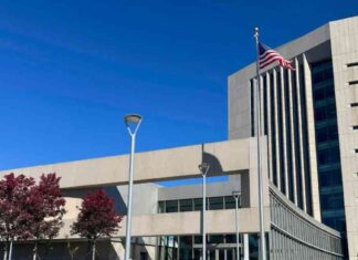 Judge rejects GOP attempt to limit overseas ballots in Pennsylvania news-29102024-212038