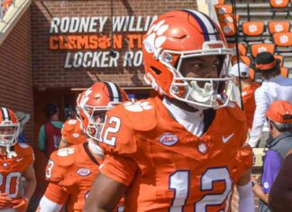 Clemson Tigers Want Freshman Playmaker Back for Louisville Game news-02112024-180932