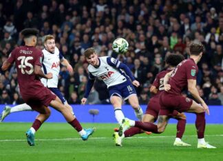 Premier League Recap: Spurs Defeat Man City, Van Nistelrooy Sparks United Comeback news-02112024-194528