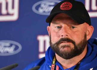Brian Daboll Prefers MetLife Stadium for Giants vs. Panthers Matchup news-09112024-182655
