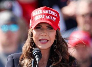 Trump to Choose South Dakota Gov. Kristi Noem as Homeland Security Secretary news-12112024-153502