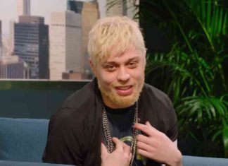 Jake Paul’s Disrespectful Stunt on SNL Sparks Outrage – LateNighter news-16112024-100230