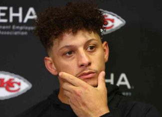 Patrick Mahomes Reflects on Loss to Bills and Perfect Season Ending news-18112024-161604