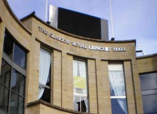 Top Singer to Perform in Glasgow on 25th Anniversary Music Tour news-20112024-135513