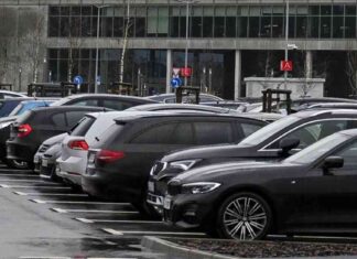 European Auto Industry Faces Challenges with Factory Closures and Layoffs european-auto-ndustry-faces-challenges-with-factory-closures-and-layoffs