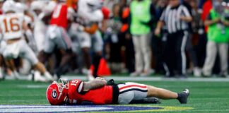 georgia-quarterback-carson-beck-sustains-injury-during-sec-championship-game