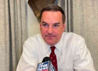 GOP Campaign Chair Predicts House Republicans Will Be on Offense in 2026 Midterms gop-campaign-chair-predicts-house-republicans-will-be-on-offense-in-2026-midterms