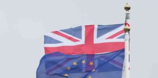 governments-commitment-to-avoiding-brexit-conflicts-minister-assures