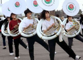 Japan’s Top High School Marching Band Prepares for Rose Parade japans-top-high-school-marching-band-prepares-for-rose-parade
