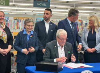 New Jersey Governor Signs Law Banning Book Bans – Latest State to Enact Legislation new-jersey-governor-signs-law-banning-book-bans-latest-state-to-enact-legislation