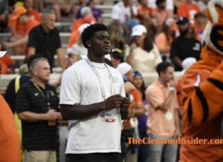 Tigers Football: Successful Recruitment Weekend Boosts Team Roster news-01122024-030548