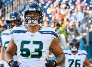 Seahawks Updates: Sataoa Laumea Starting at RG, DK Metcalf & Tyler Lockett Ready to Play news-01122024-060640