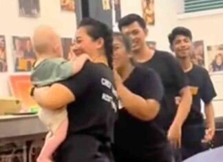 Restaurant Staff Babysit to Give Parents Peaceful Dining Experience news-02122024-185623