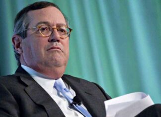 Warren Stephens appointed as US ambassador to UK news-03122024-041249