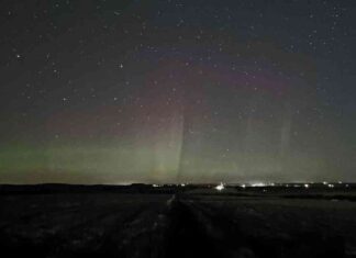 Northern Lights in Chicago: Strong Geomagnetic Storm for New Year’s Eve northern-lights-in-chicago-strong-geomagnetic-storm-for-new-years-eve