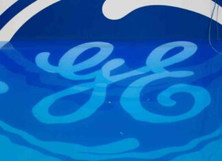 S&P Downgrades GE and GE Capital’s Debt Amid Financial Struggles sp-downgrades-ge-and-ge-capitals-debt-amid-financial-struggles