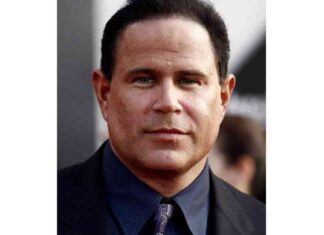 Actor sentenced to over 8 years for falsely claiming COVID-19 cure actor-sentenced-to-over-8-years-for-falsely-claiming-covd-19-cure