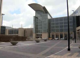 Bird strike prevention measures lead to significant decrease in collisions at McCormick Place bird-strike-prevention-measures-lead-to-significant-decrease-in-collisions-at-mccormick-place