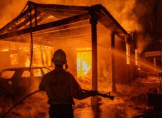 California Wildfires Containment Updates: Latest Percentages and Status california-wildfires-containment-updates-latest-percentages-and-status