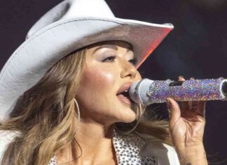 Chiquis Lets Her Artistry Flourish on ‘Diamantes’: A Journey of Resilience and Creativity chiquis-lets-her-artistry-flourish-on-diamantes-a-journey-of-resilience-and-creativity