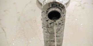 dealing-with-frozen-pipes-prevention-and-solutions-amid-chicagos-extreme-cold