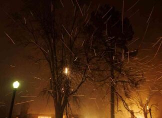 Devastating Southern California Wildfires: 99-mph Winds Cause Night of Terror devastating-southern-california-wildfires-99-mph-winds-cause-night-of-terror