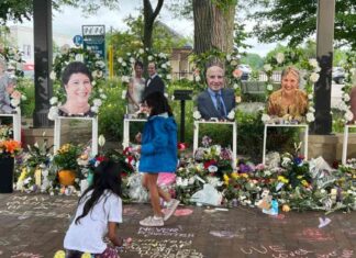 Highland Park Massacre Suspect Regains Phone Privileges Ahead of Trial$start Next Month highland-park-massacre-suspect-regains-phone-privileges-ahead-of-trialstart-next-month