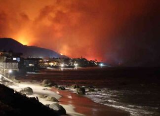 Latest Updates on Palisades and Eaton Fires Containment in LA: Are the Fires Contained? latest-updates-on-palisades-and-eaton-fires-containment-in-la-are-the-fires-contained