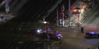 metra-train-collides-with-vehicle-near-melrose-park-closures-and-updates