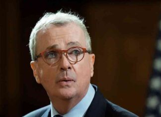 New Jersey to Stockpile Abortion Pills as Precaution for Trump’s White House Return new-jersey-to-stockpile-abortion-pills-as-precaution-for-trumps-white-house-return