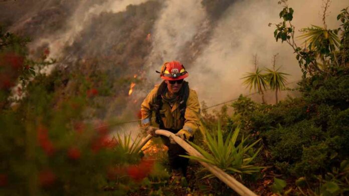 preparing-for-santa-ana-winds-la-first-responders-provide-live-updates-and-readiness-for-fires