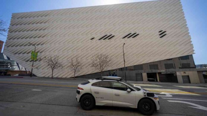 security-measures-mplemented-by-waymo-to-prevent-unauthorized-access-and-theft