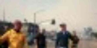 trump-adds-new-conditions-to-aid-against-fires-en-route-to-los-angeles