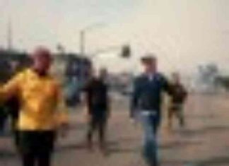 Trump Adds New Conditions to Aid Against Fires en Route to Los Angeles trump-adds-new-conditions-to-aid-against-fires-en-route-to-los-angeles