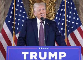 Trump meets with Republican governors at Mar-a-Lago dinner trump-meets-with-republican-governors-at-mar-a-lago-dinner