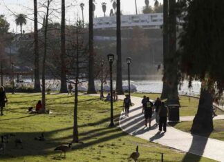 Forecasters Say Winter Not Over in Southern California forecasters-say-winter-not-over-in-southern-california
