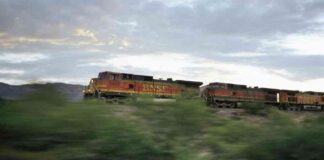 mojave-desert-train-heists-nike-sneaker-targeting