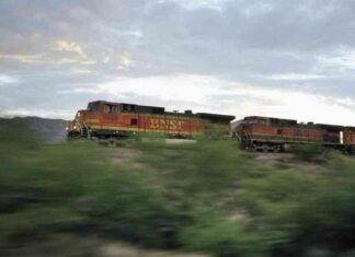 Mojave Desert Train Heists: Nike Sneaker Targeting mojave-desert-train-heists-nike-sneaker-targeting