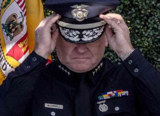 Decline in Homicides and Shootings Highlighted by Mayor and LAPD Chief decline-in-homicides-and-shootings-highlighted-by-mayor-and-lapd-chief