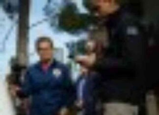 LA Mayor Karen Bass faces challenges due to unpredictable wildfires la-mayor-karen-bass-faces-challenges-due-to-unpredictable-wildfires