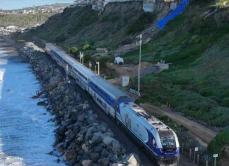 Train Service Disrupted by San Clemente Landslide Repairs train-service-disrupted-by-san-clemente-landslide-repairs