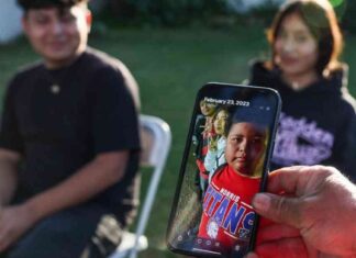 Young Boy Struggles After Mother’s Tragic Death young-boy-struggles-after-mothers-tragic-death