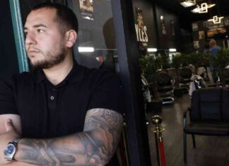 Landlord in L.A. Ceases Playing ‘Baby Shark’ to Deter Homeless Individuals landlord-in-la-ceases-playing-baby-shark-to-deter-homeless-ndividuals